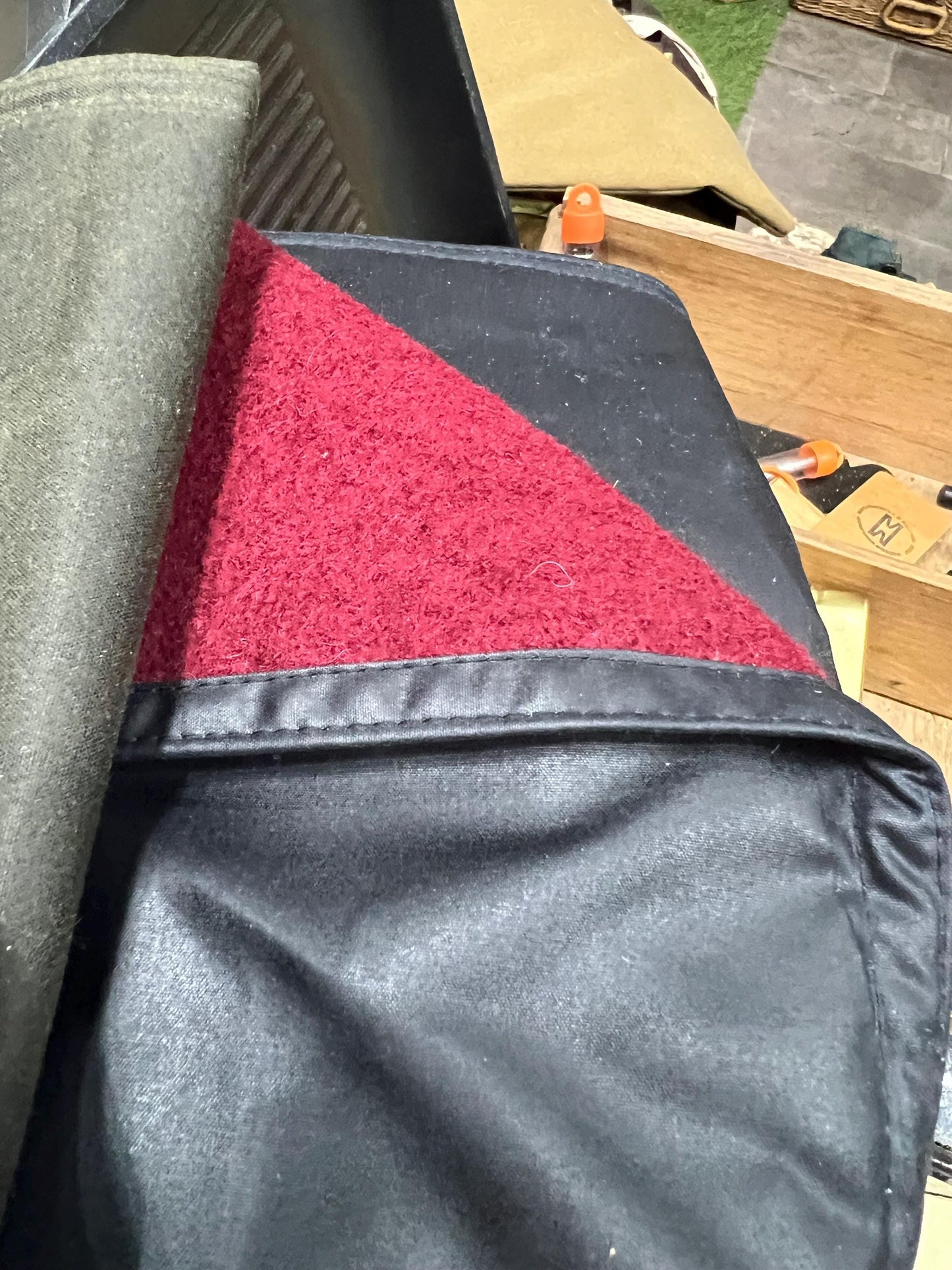 British Canvas and 100% Wool Sit Mat - No blended fabrics