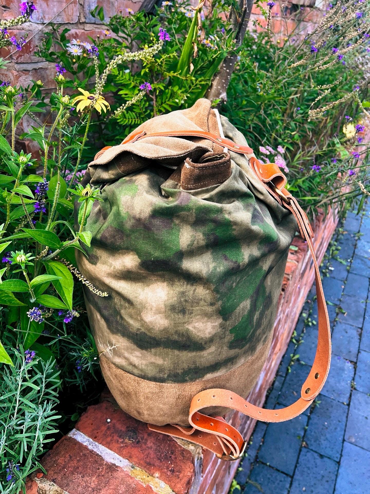 Handcrafted Leather & British Canvas Barrel Backpack – Bushcraft, Outdoors, Heritage Style