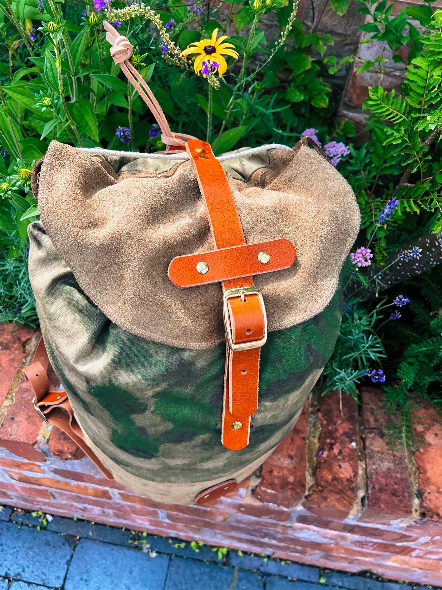 Handcrafted Leather & British Canvas Barrel Backpack – Bushcraft, Outdoors, Heritage Style