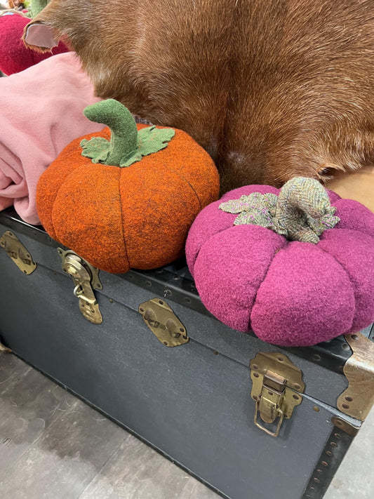 Handmade 100% Wool Pumpkins - Large