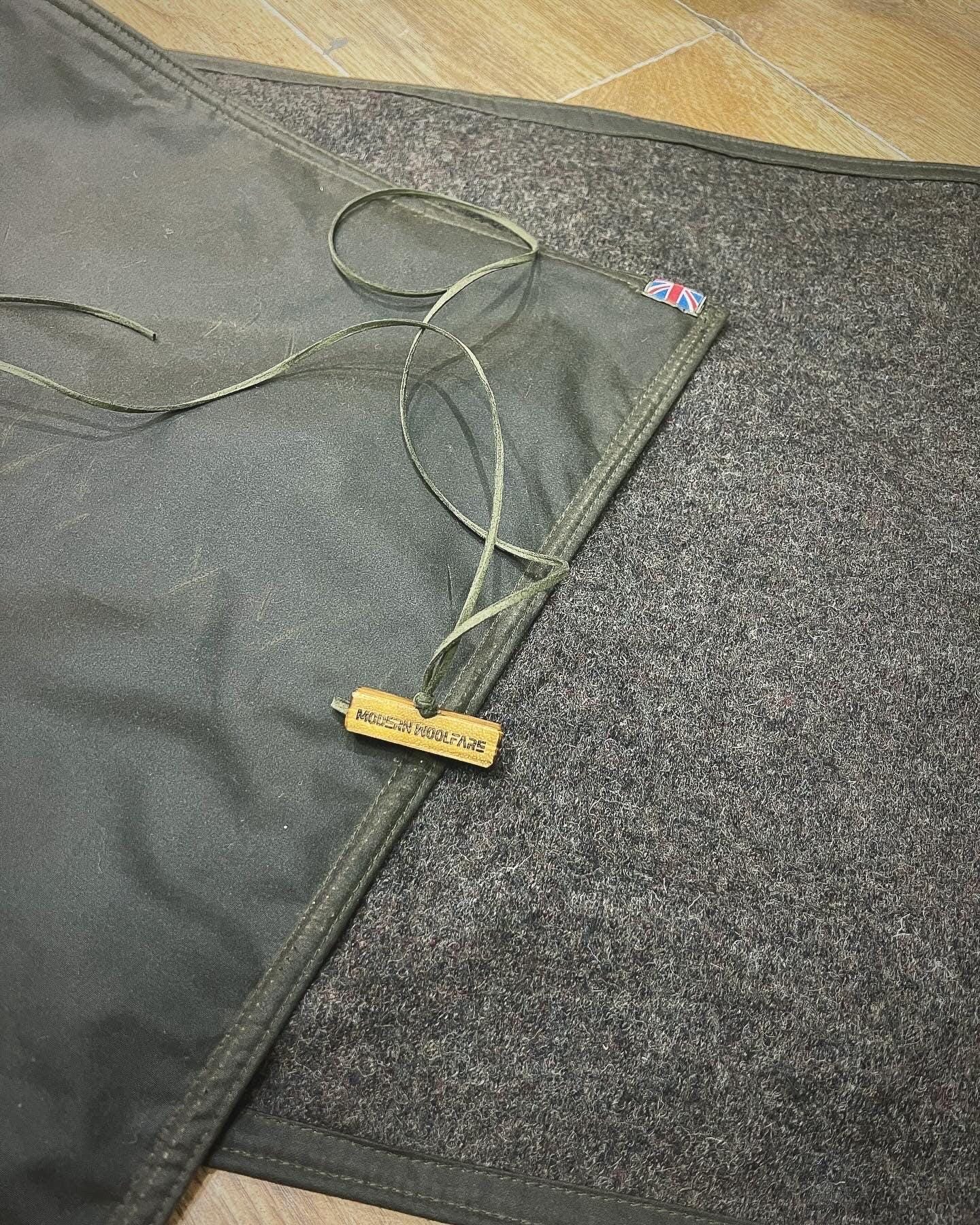 British Canvas and 100% Wool Sit Mat - No blended fabrics