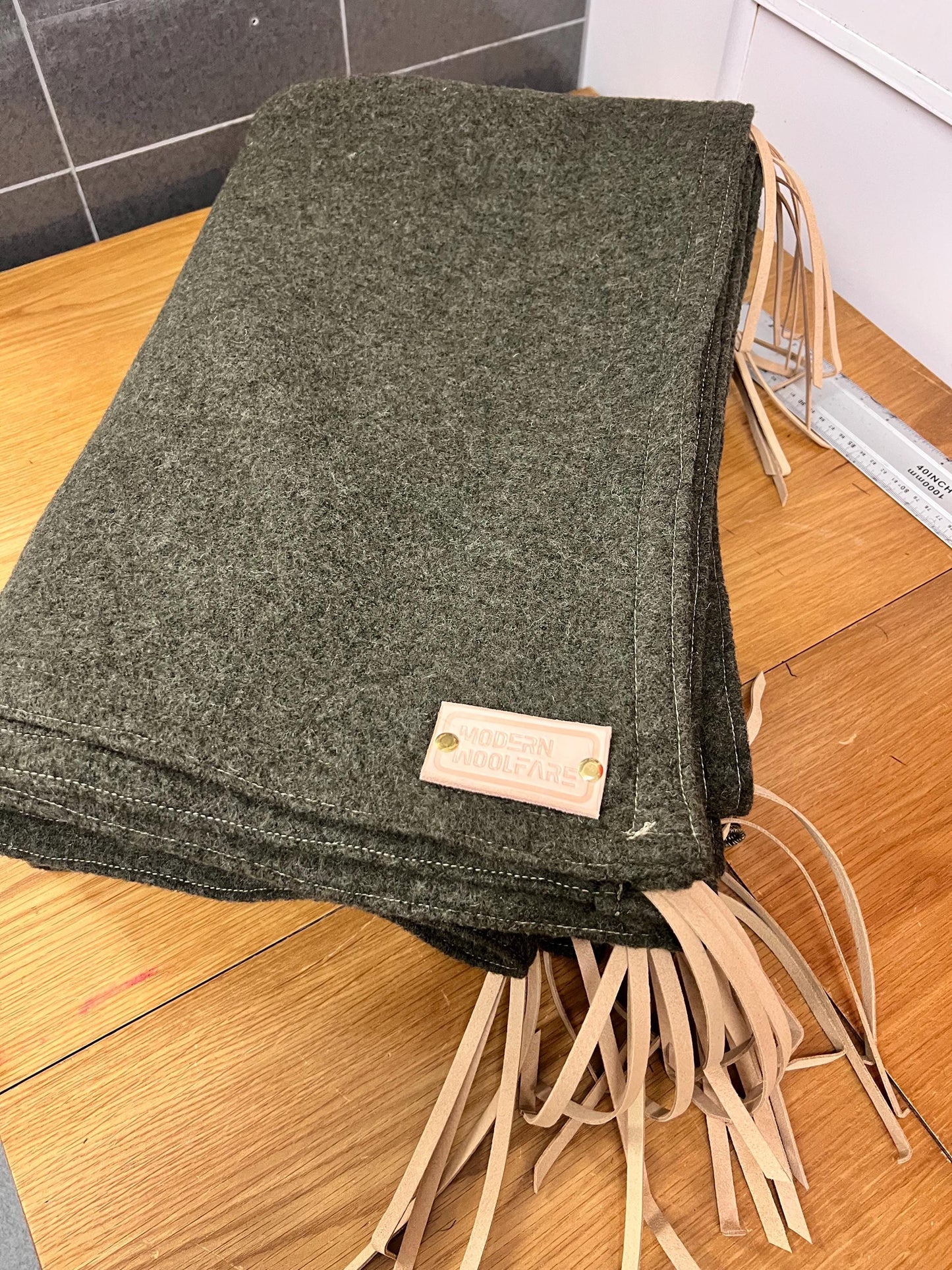 100% Wool Bushcraft Bedroll & Poncho Liner | 425gsm Heavyweight Wool Blanket