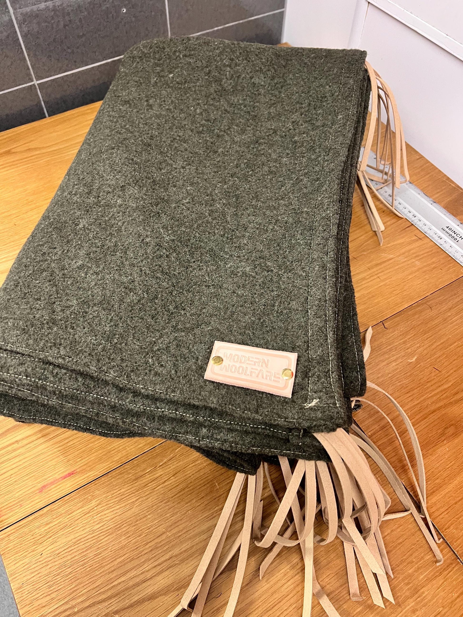 100% Wool Bushcraft Bedroll & Poncho Liner | 425gsm Heavyweight Wool Blanket