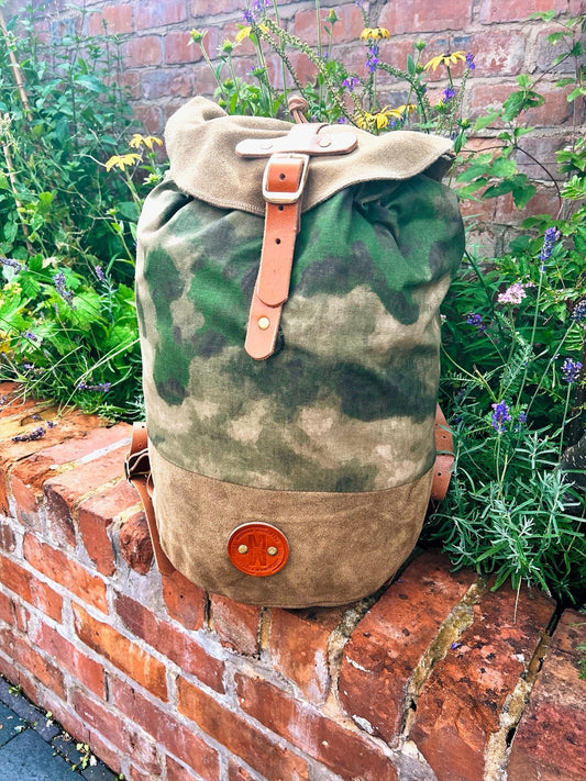 Handcrafted Leather & British Canvas Barrel Backpack – Bushcraft, Outdoors, Heritage Style