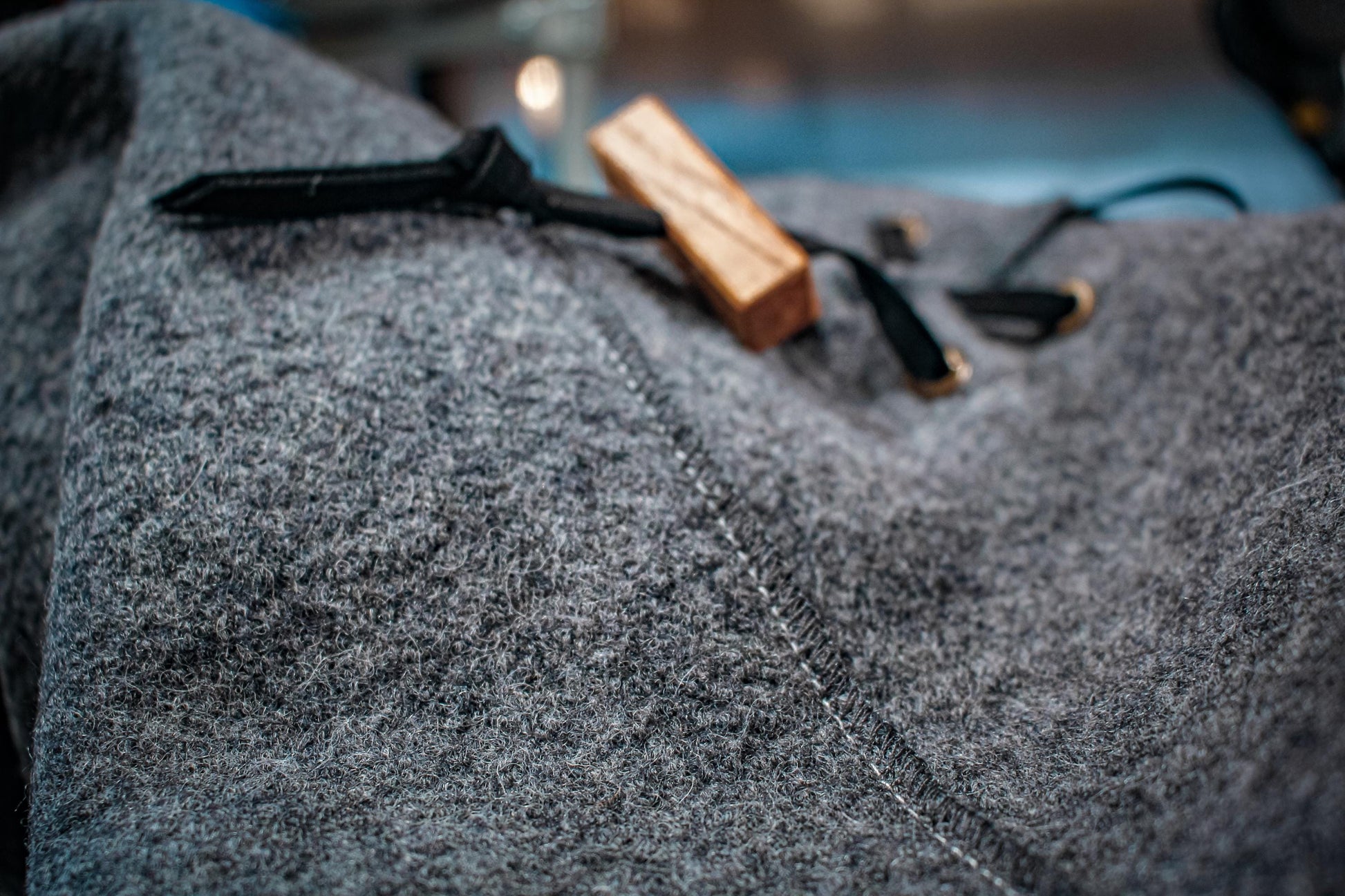 The Ultimate Bushcraft Anorak – 100% Wool for Unmatched Performance"
