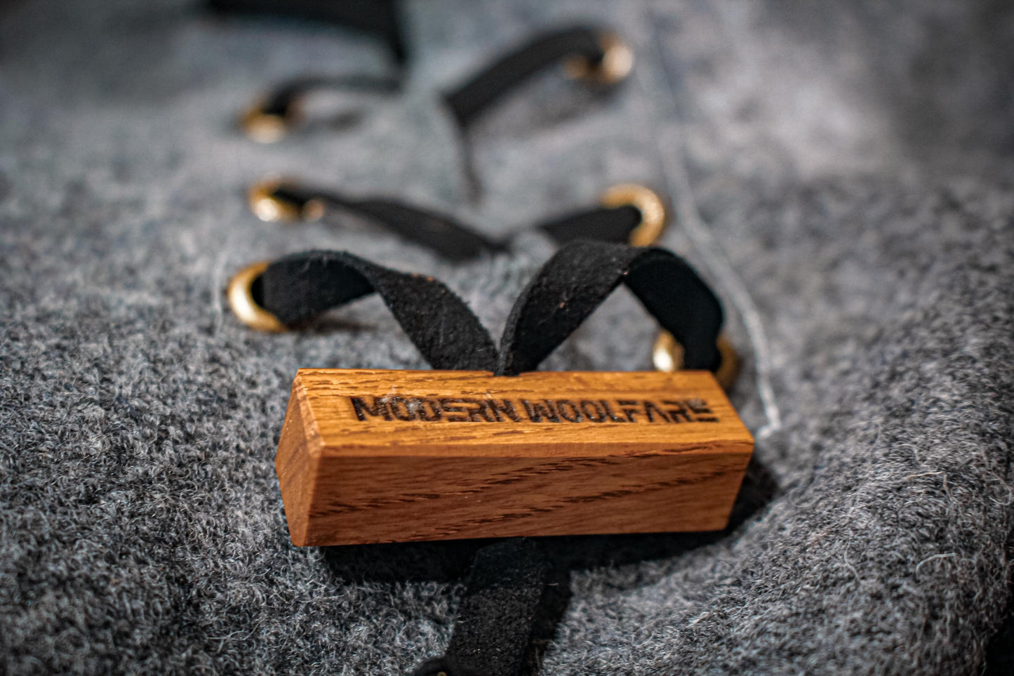 The Ultimate Bushcraft Anorak – 100% Wool for Unmatched Performance"