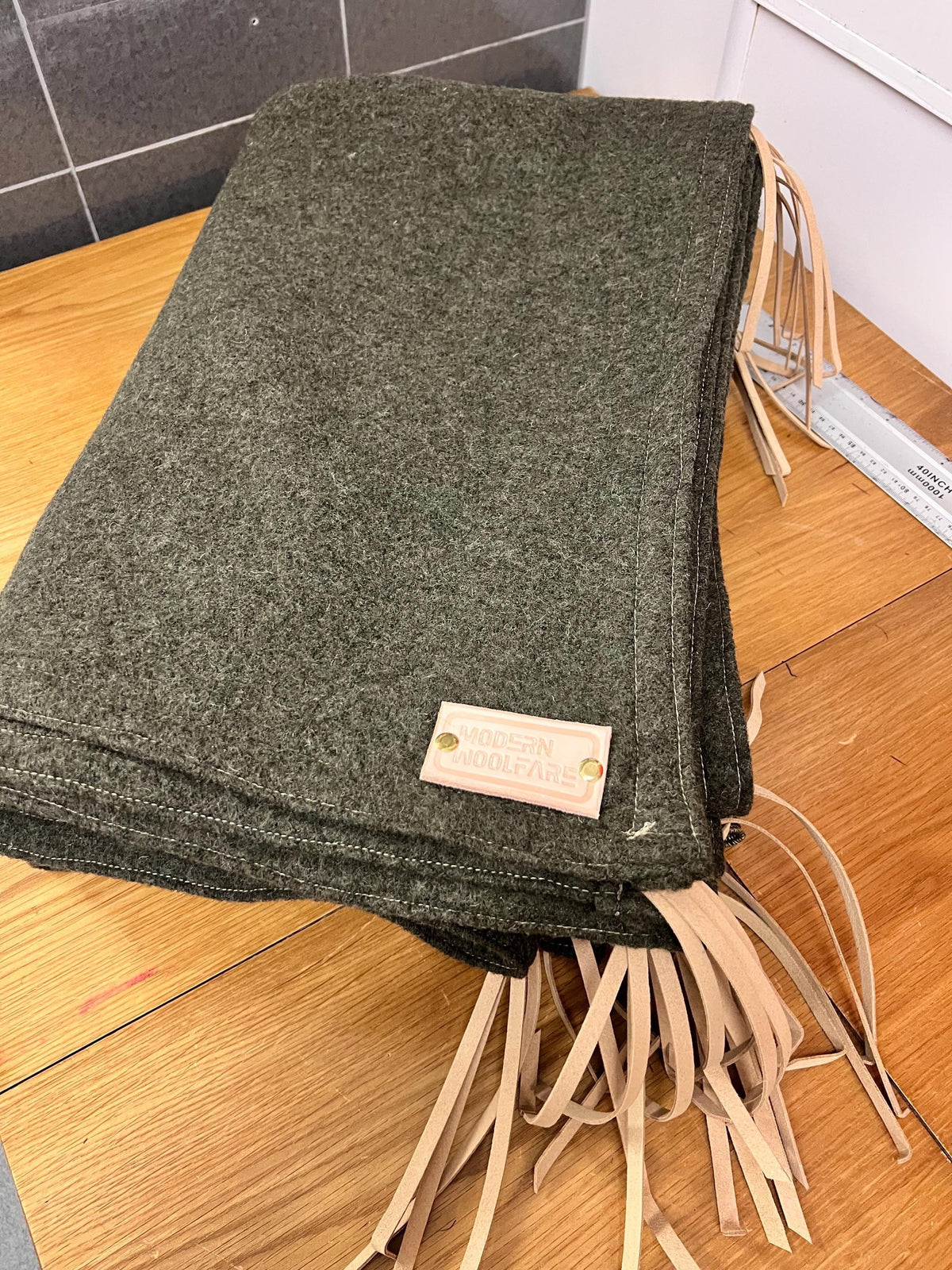 100% Wool Bushcraft Bedroll & Poncho Liner | 425gsm Heavyweight Wool Blanket